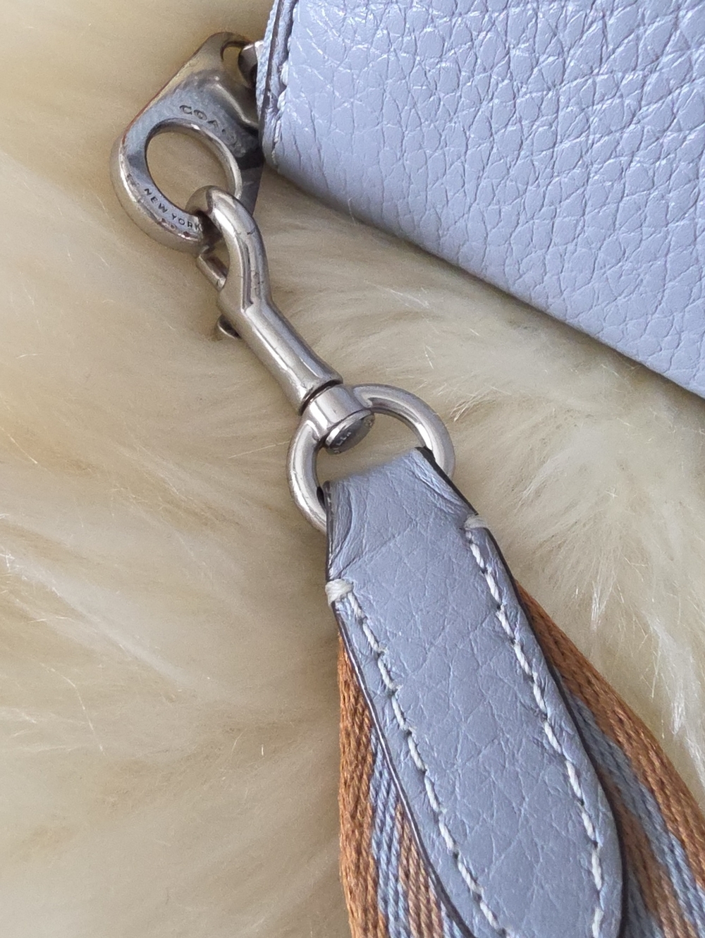 Gorgeous NWT Coach Grey Mist Pebbled Leather Long Zip Around Wallet π©Άππ - Picture 5 of 15